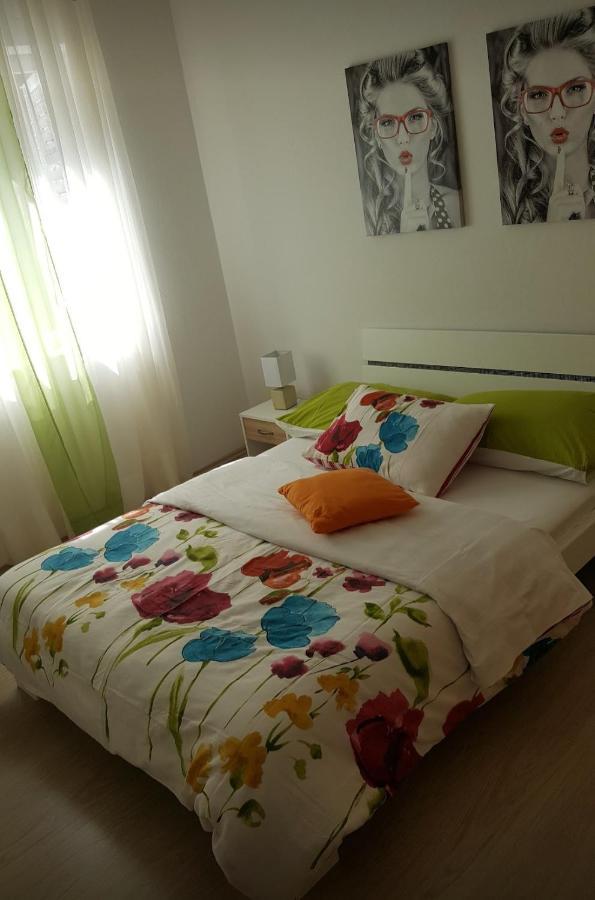 Barko Apartment And Rooms Hvar Town Exteriör bild