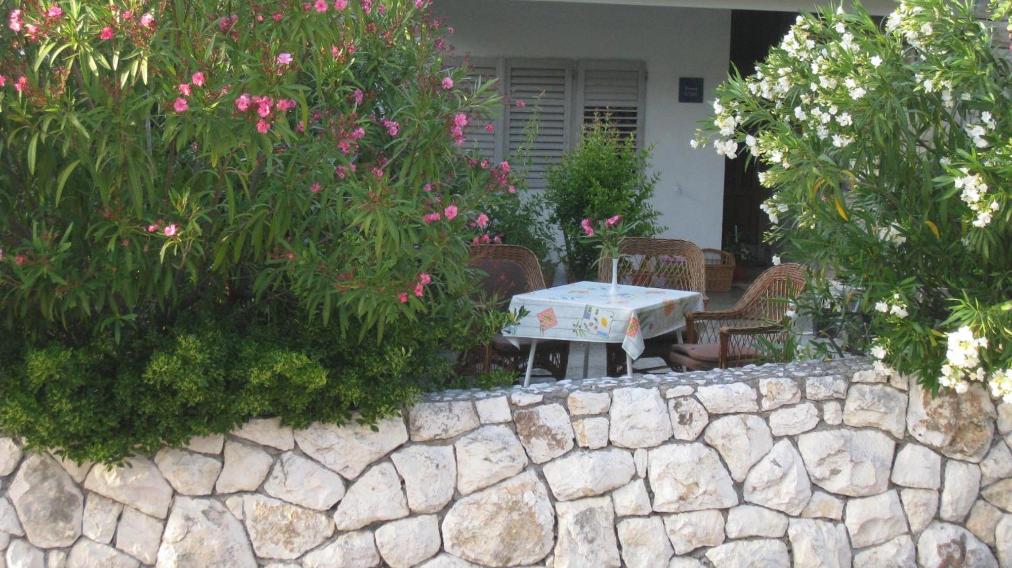 Barko Apartment And Rooms Hvar Town Exteriör bild